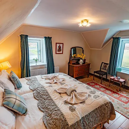 Garvault House Hotel Kinbrace Room photo