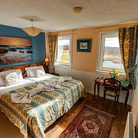 Garvault House Hotel Kinbrace Room photo