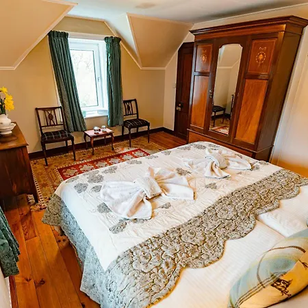 Garvault House Hotel Kinbrace Room photo