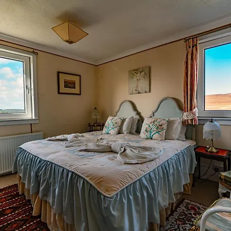 Garvault House Hotel Kinbrace Room photo