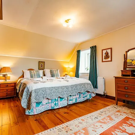 Garvault House Hotel Kinbrace Room photo