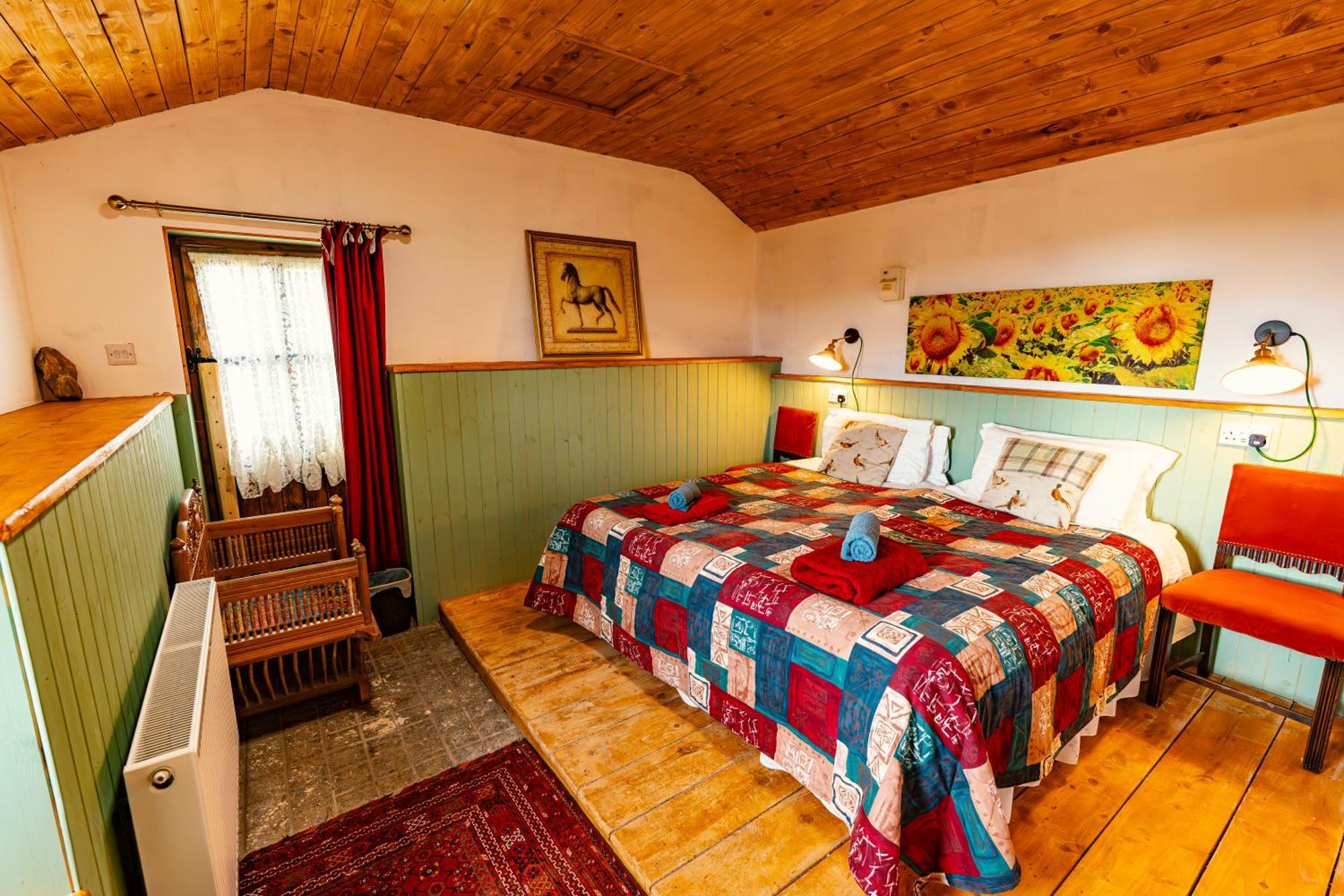 Hotel Garvault House